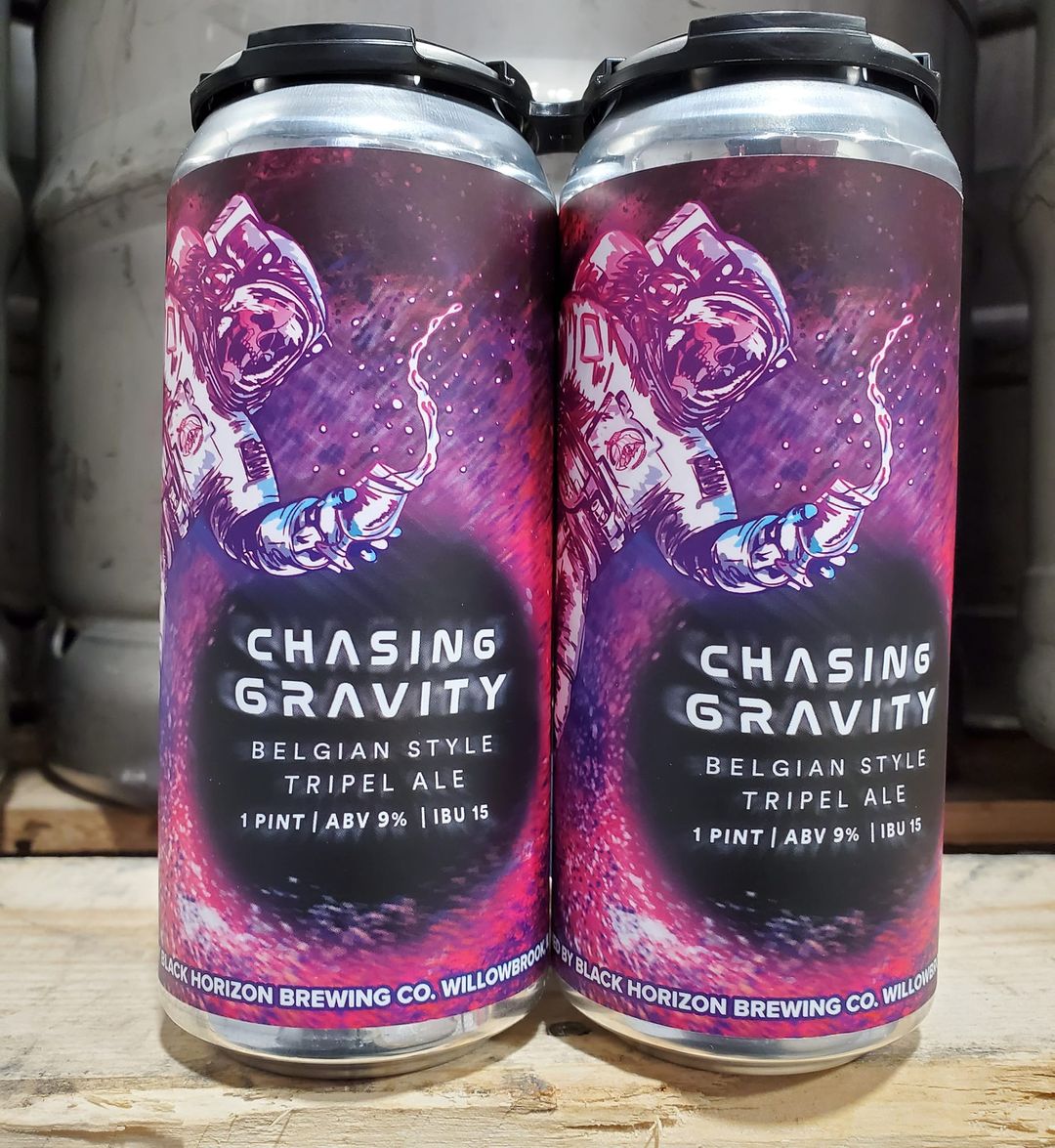 Glass of Chasing Gravity by Black Horizon Brewing Company