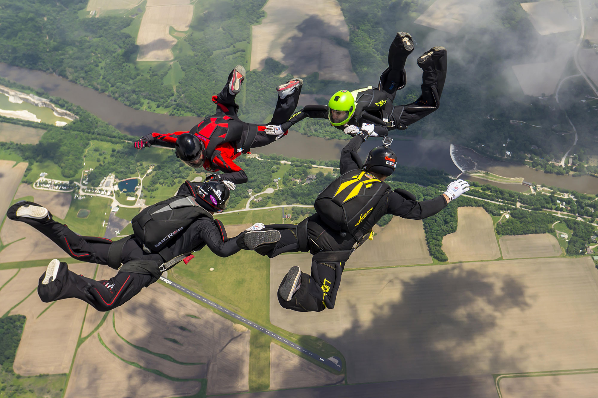 Skydive Chicago jumpers